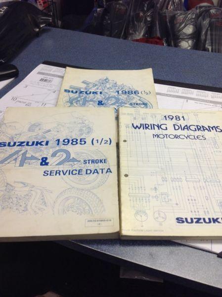 Vintage manuals Suzuki wiring diagrams/4&2 stroke service data