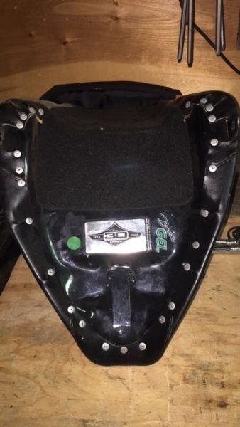 Harley Davidson soft tail seat Le Pera