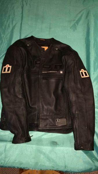 Men's Icon leather jacket. EUC