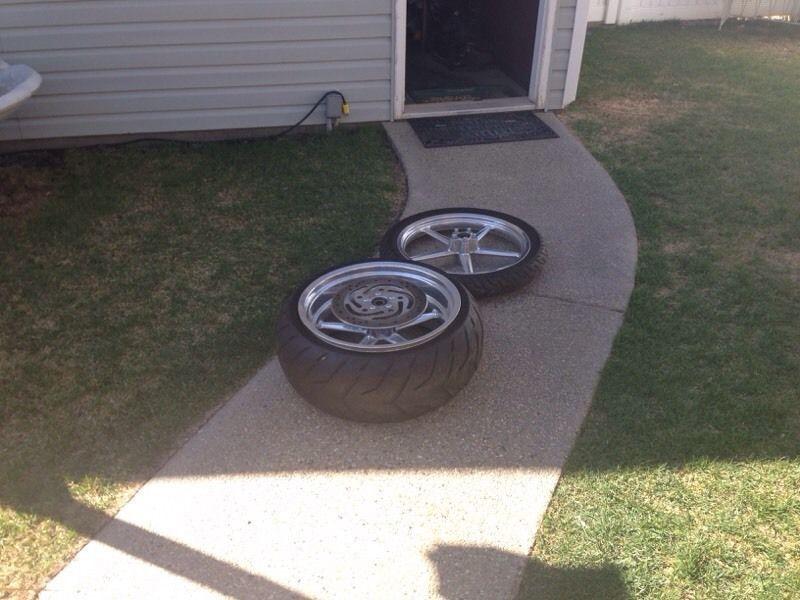 Wanted: Wheels/Tires