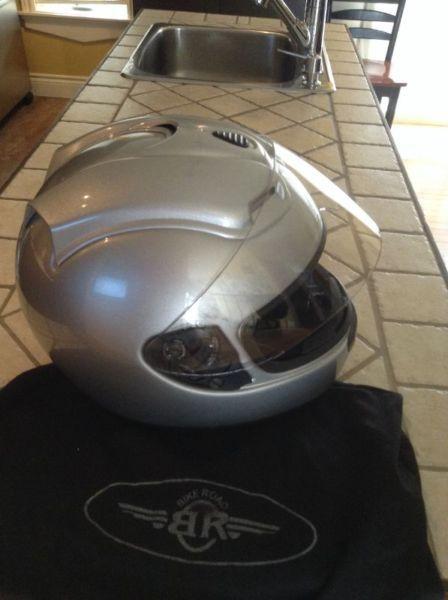 Casque de moto pour femme