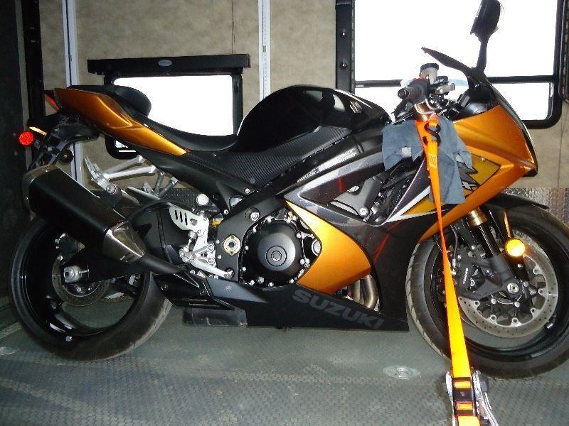 A DEAL YOU WONT FIND ANYWHERE**GSX-R-1000**950 KM