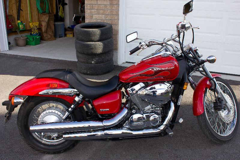 Beautiful Honda Shadow VT750 C2 Spirit