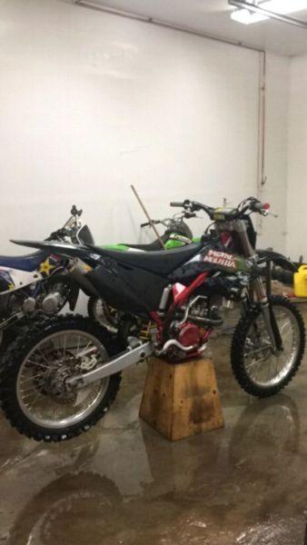 04 Suzuki rmz 250