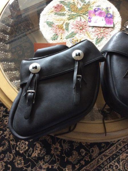 Heavy leather saddle bags