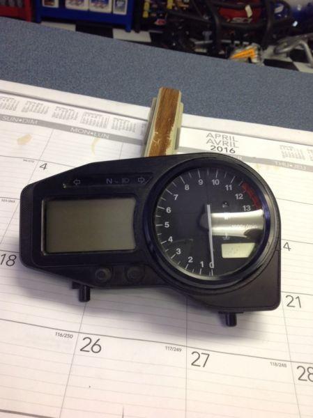 Speedometer for 02-03 Honda 954