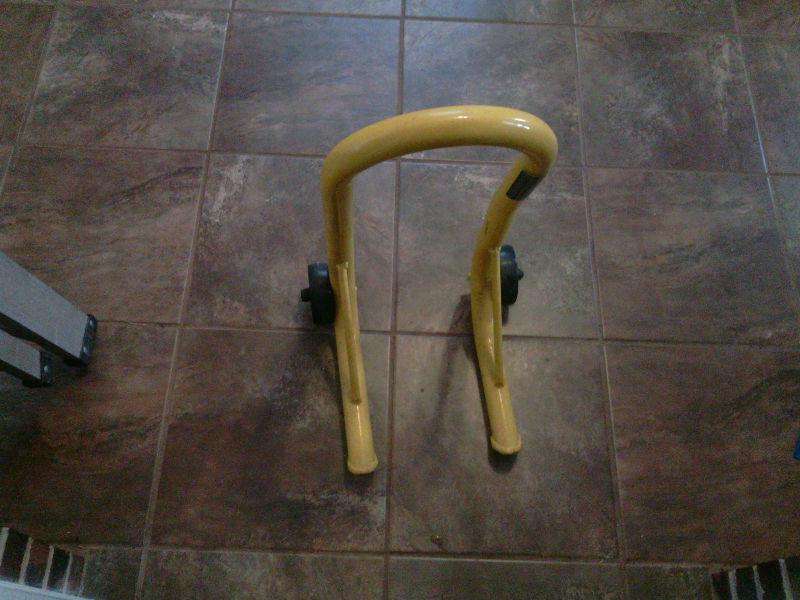 Motorcycle front stand