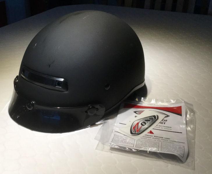 Casque de moto neuf à vendre