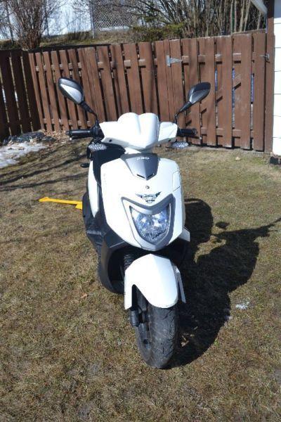 scooter a vendre !!!