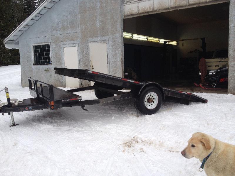 SLED/QUAD EQUIPMENT TRAILER 2007 DOUBLE A