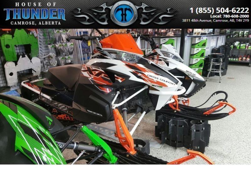 2015 Arctic Cat XF6000 Cross Country 141 Track