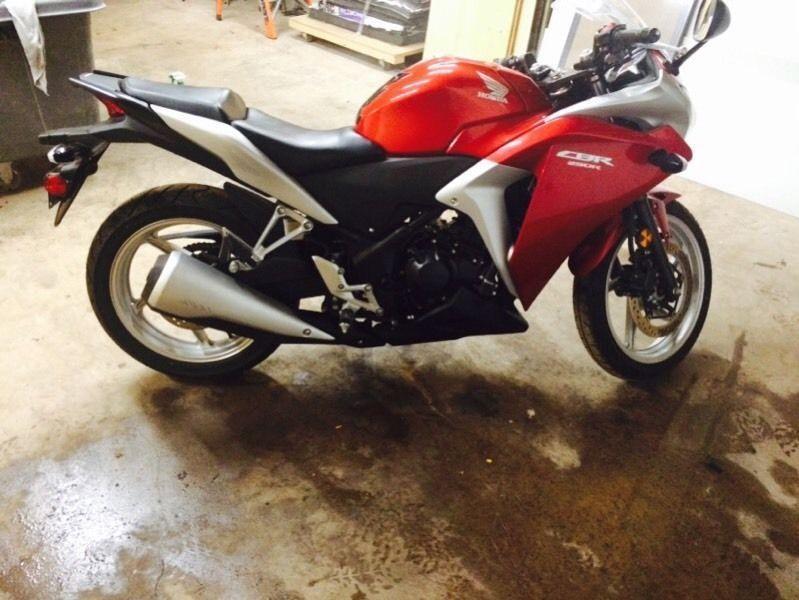 2012 cbr250r low km price going up soon