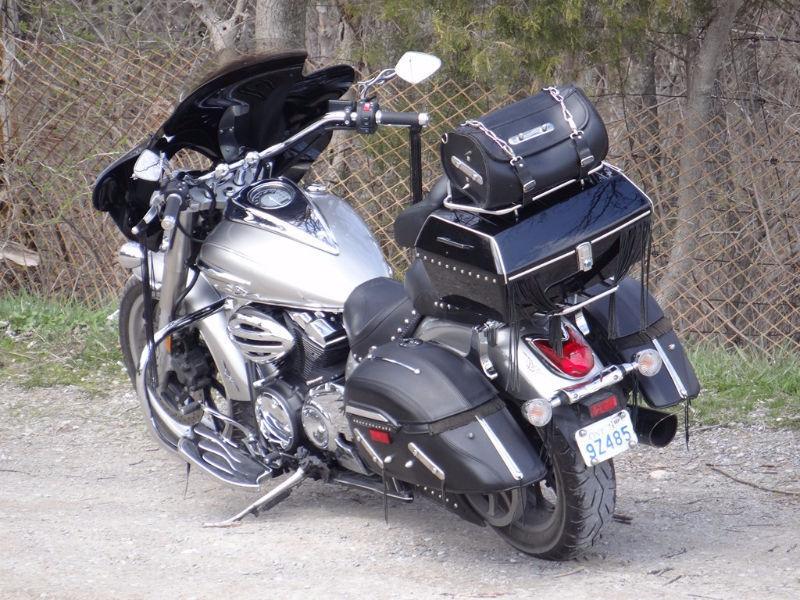 YAMAHA VSTAR 950 TOURING