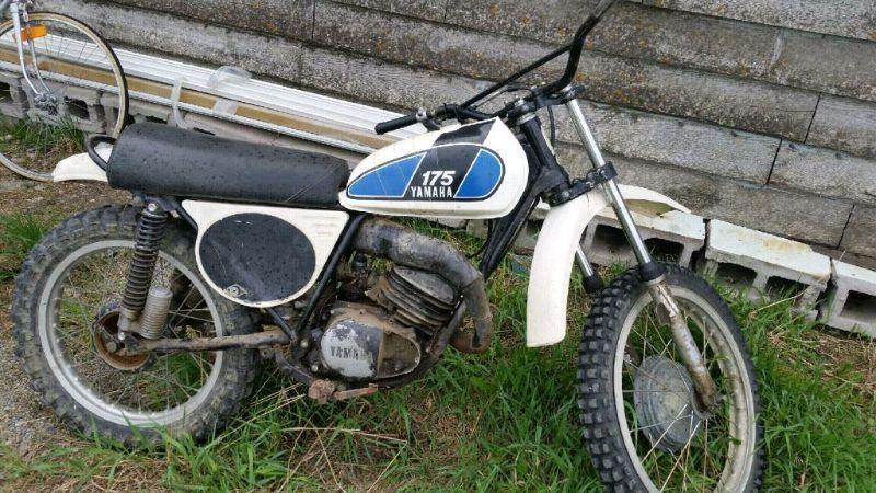 Yamaha Dirt Bike- parts or fixer