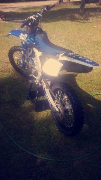 13 yzf250 11.4 hours, won't find cleaner