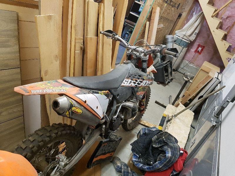 ktm 200 xcw forsale. 3500$ OBO