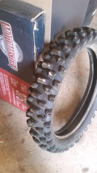 Dirtbike motocross tires