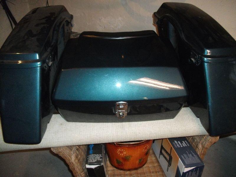 2 sets of Touring Hard Saddlebags & Leather Bags