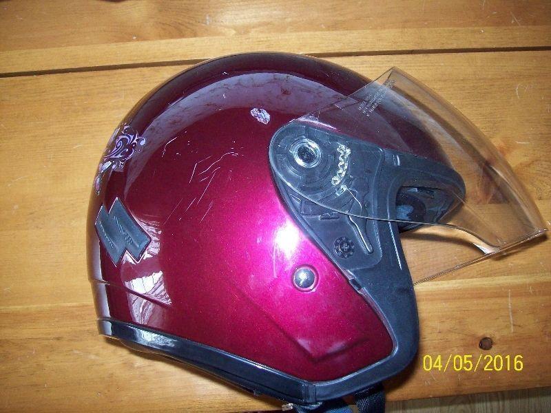 Ladies Motorcycle Helmet