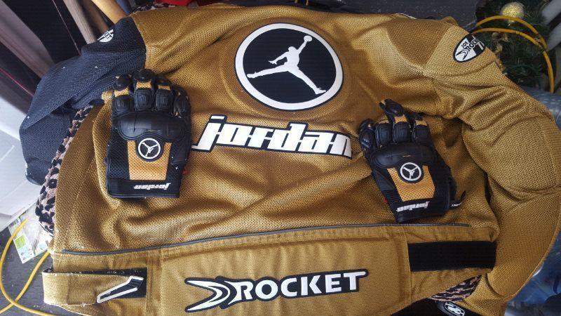 MJ Joe Rocket Xl Coat .. Gloves