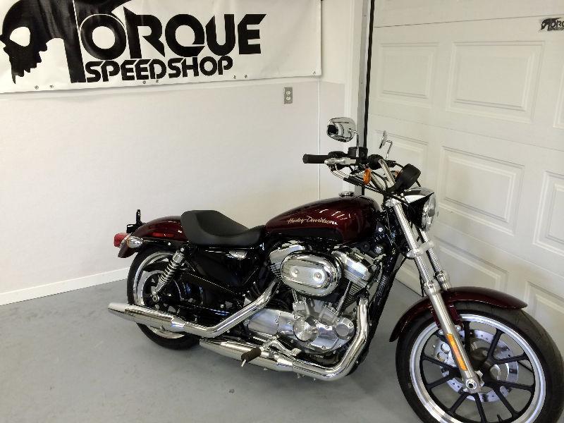 2014 SPORTSTER 883 - ONLY 14 MILES