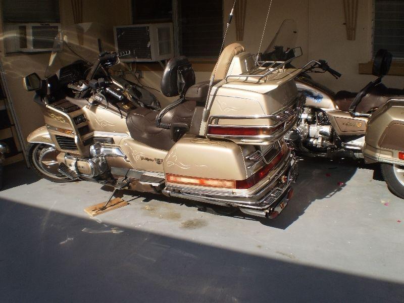GOLD WING GL1500 for sale