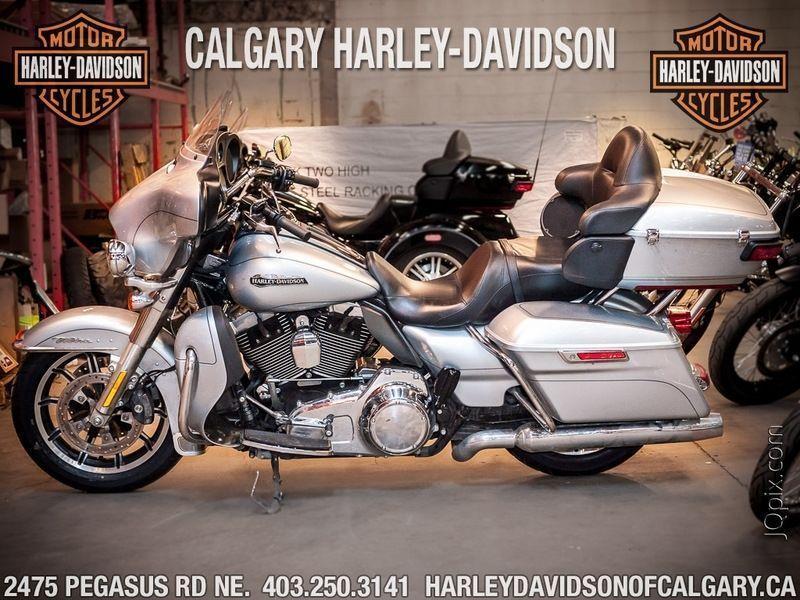 2015 Harley-Davidson FLHTCUL - Electra Glide Ultra Classic Low