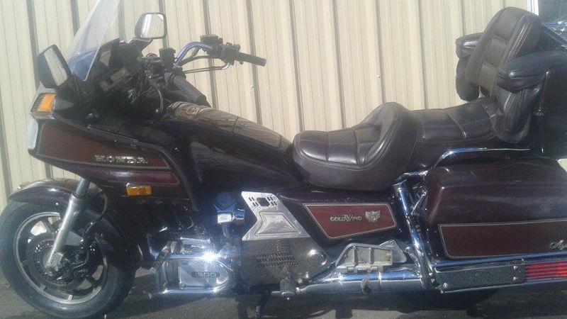 85 Goldwing Aspencade with only 93000 kms.Excellent Condition!