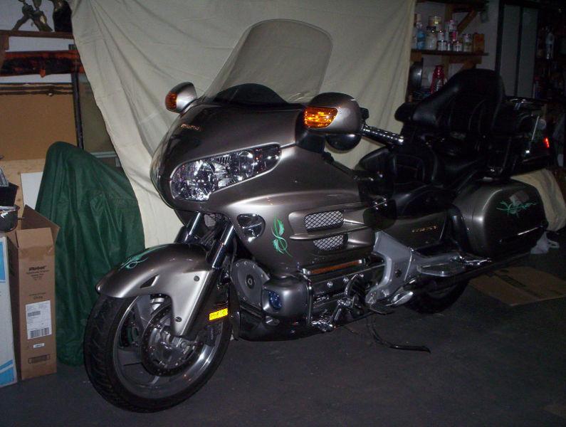 2002 1800 cc Goldwing for sale