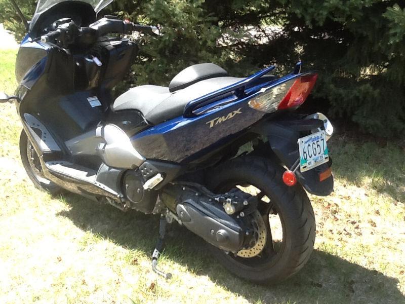 2009 Yamaha TMax Scooter