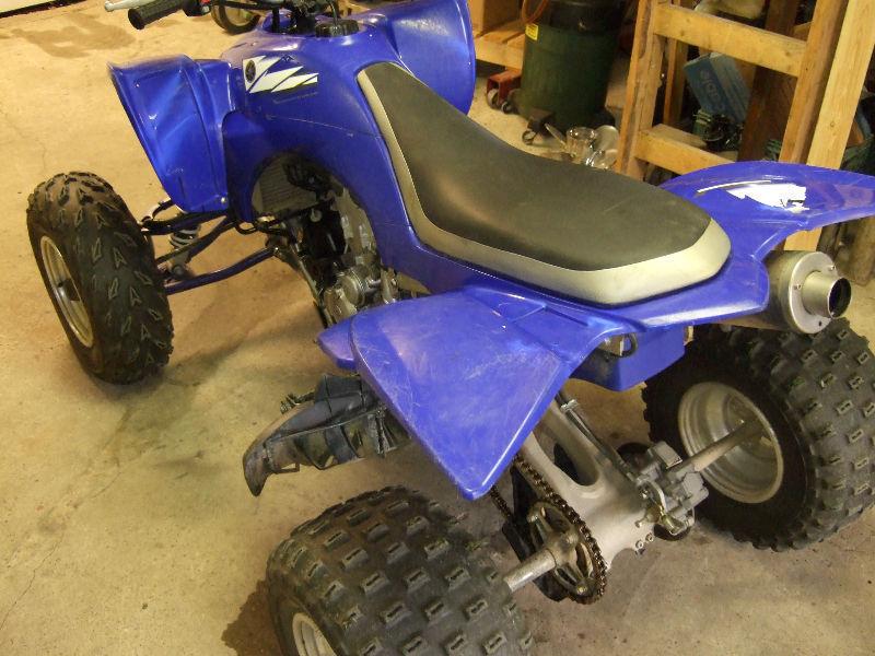 YAMAHA YFZ 450 