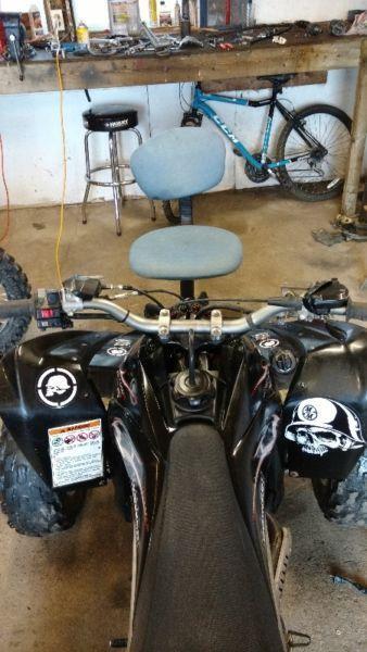 2008 kfx 450r, low hours, ex cond, has papers, 3800$