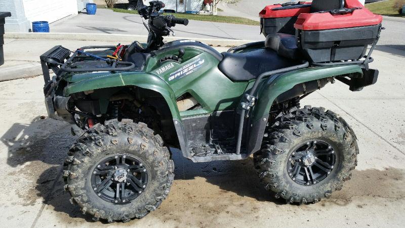 2011 Yamaha Grizzly Quad