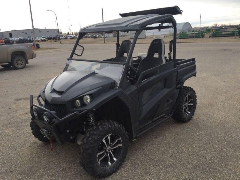 2014 John Deere Gator RSX 850i - Midnight Black Limited Edition