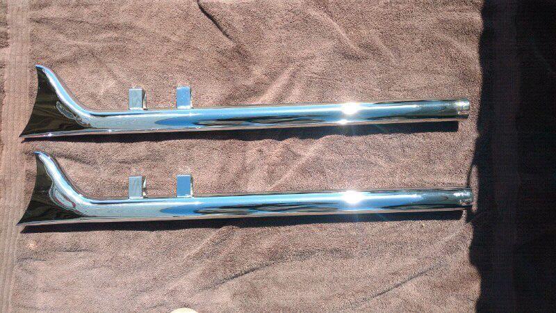Wanted: Aftermarket fishtail pipes 1st $200 takes them