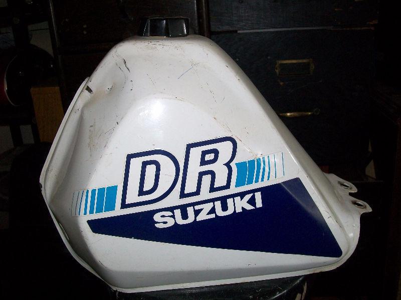 1984 - 89 SUZUKI DR600 STEEL GAS TANK + CAP $75