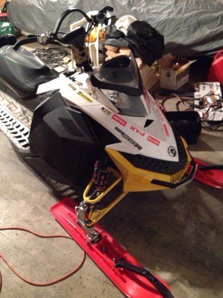 Wanted: 2010 Skidoo xrs 800 extended