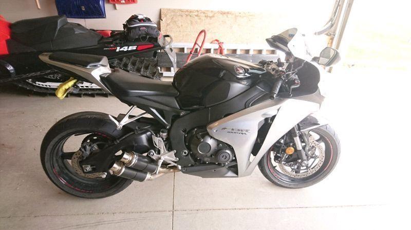 2008 HONDA CBR1000RR