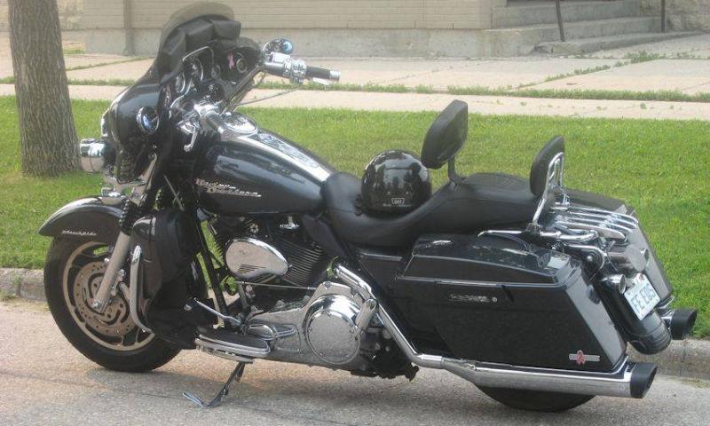 2007 Harley Street Glide - $18,500 OBO