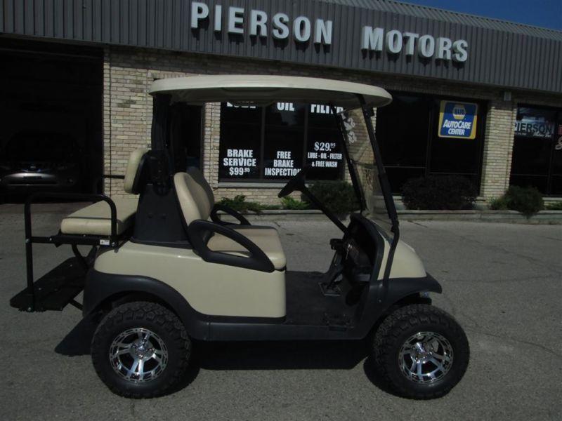 2011 Club Car Custom Golf Cart