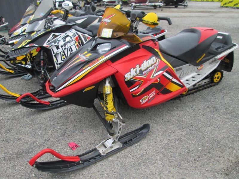 2005 Ski-Doo MXZ X 800