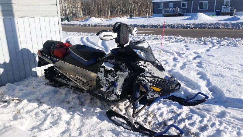 2009 Summit X 800 for sale or trade