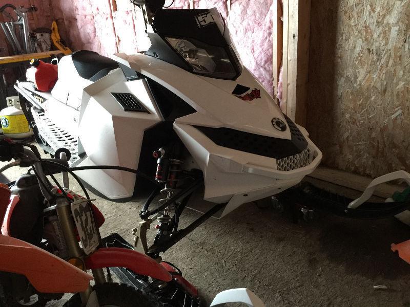 2012 Freeride 800 and 2010 MXZX 800