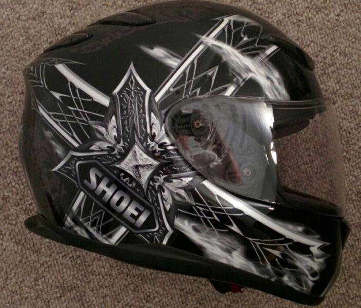 Motorcycle clothing and helmet