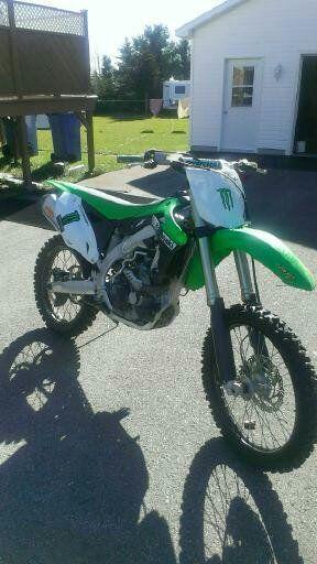 2012 KXF 450 LOW HOURS !