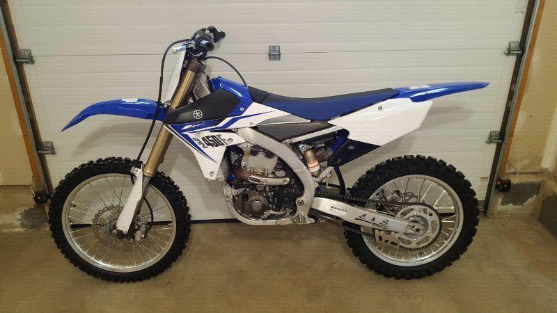 2014 Yamaha yz450f only 21hrs on bike