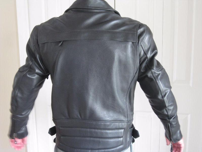 Leather motorcycle Jacket Size 42 Brand New