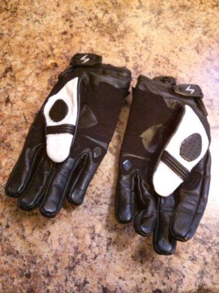 Women's Motorcycle Gloves