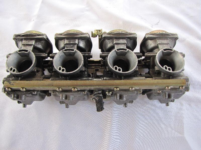 Yamaha FZ750, 1994, 34 mm Carburetor