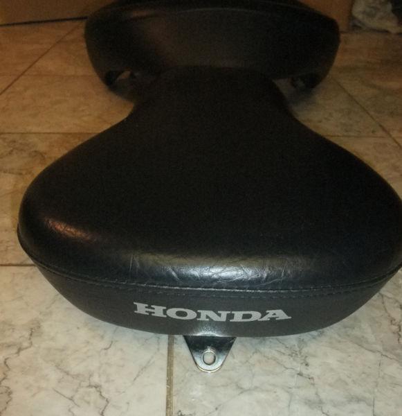 Honda VTX1300 Original stock seats